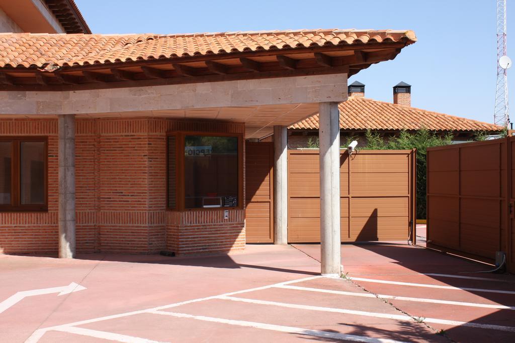 Motel Venus Valladolid Villanubla Exterior photo